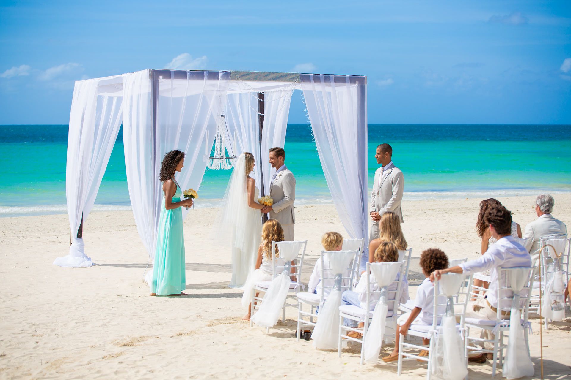 beach weddings Australia packages